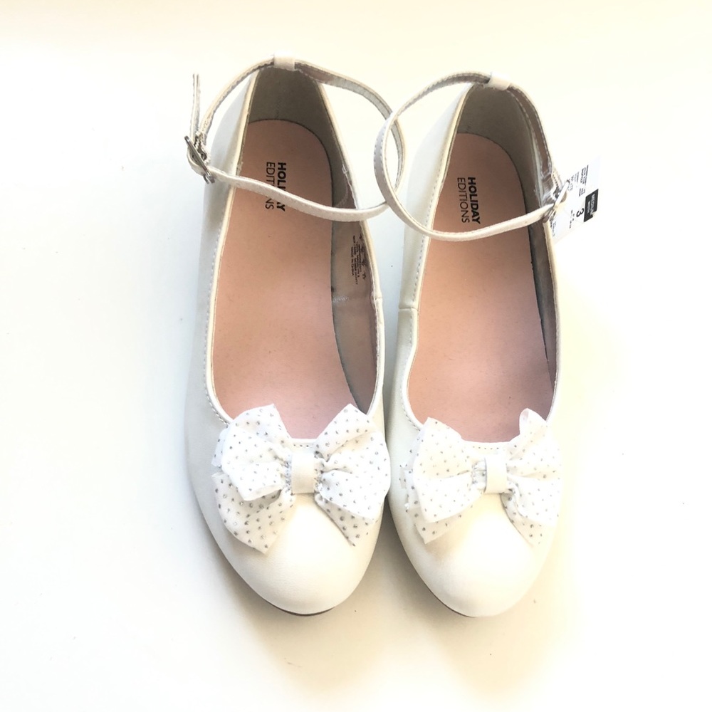 Holiday edition sz 3 girls dress shoes